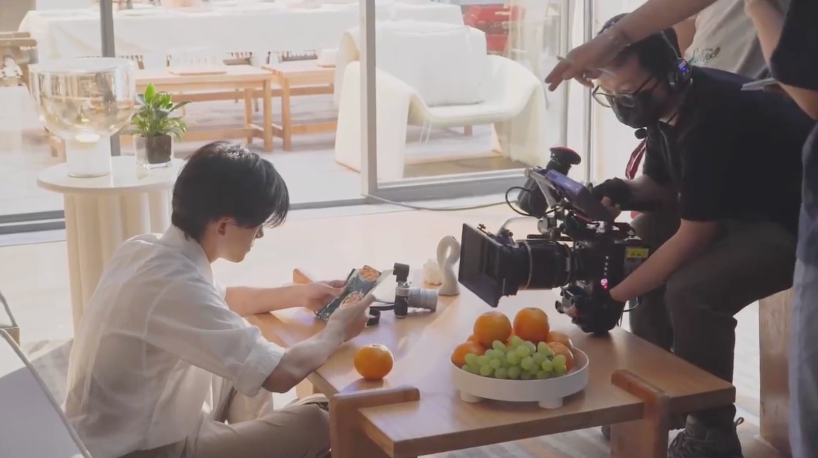 易烊千璽×匯源果汁廣告片拍攝花絮 易烊千璽×匯源果汁廣告片拍攝花絮